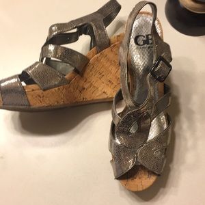 Gianni Bini silver heels